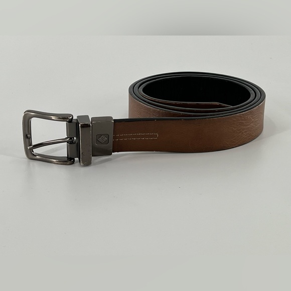 Columbia‎ Reversible Vegan Leather Belt XL/42-44 - Picture 1 of 10